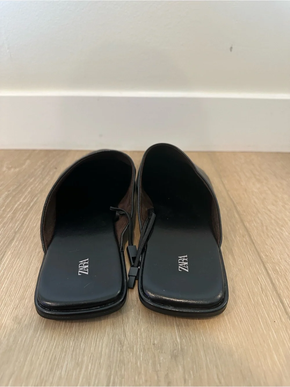Zara Black Leather Mules - Picture 5 of 6